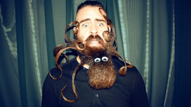 Incredibeard-le-hipster-qui-sculpte-sa-barbe-tous-les-lundis-pour-la-bonne-cause-620x350.jpg
