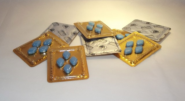 ivre avale pilules viagra érection cinq jours