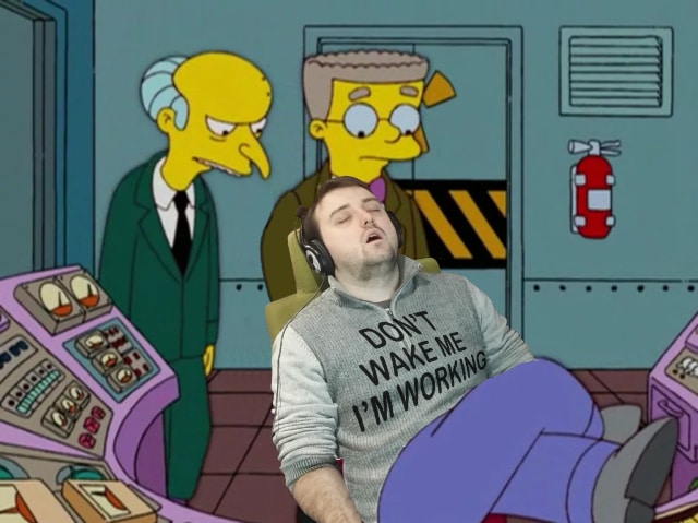 endormi deuxième jour de stage détournement Homer Simpson au travail
